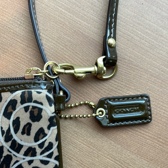 Coach Cheetah Print Wristlet - Picture 5 of 6